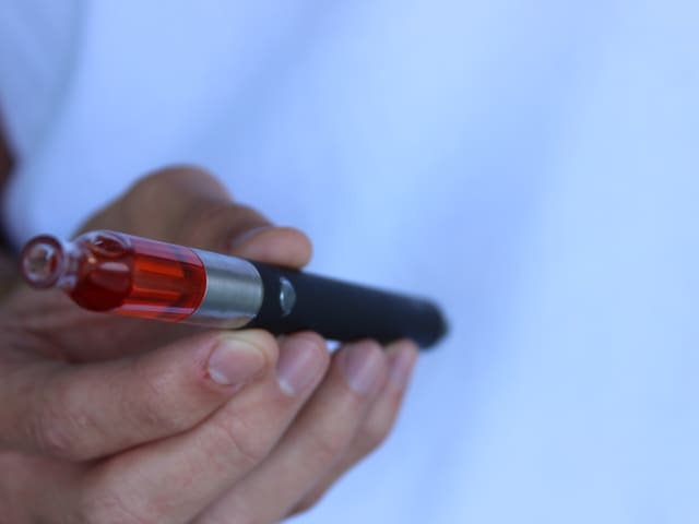 E-Zigaretten & Shisha